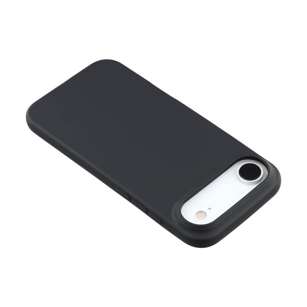 Weißes Smartphone mit einfacher Kamera und elegantem schwarzem Schutzgehäuse auf weißem Hintergrund
