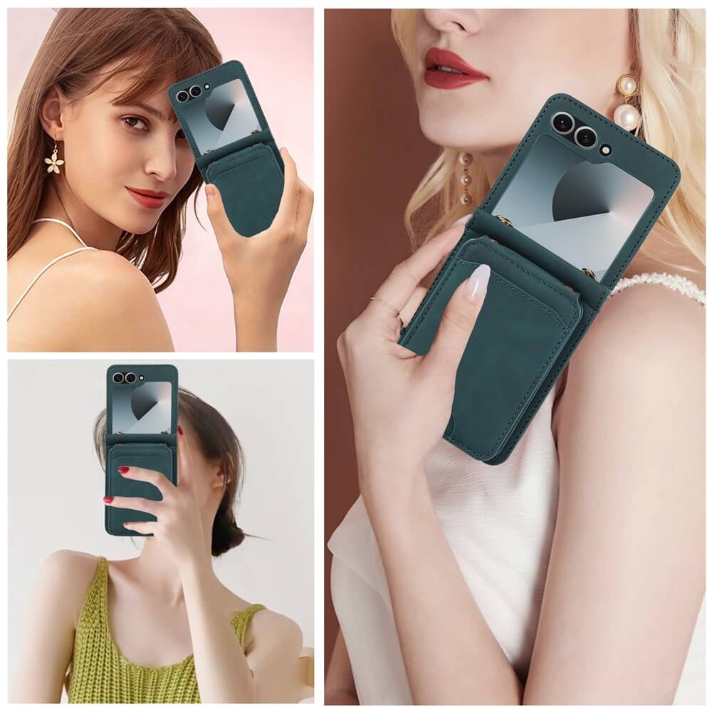 Drei Frauen posieren mit dem tealfarbenen Cover-Discount Galaxy Z Flip7 Etui mit vielen Kartenfächern und Umhängeband, das mit Spiegelakzenten versehen ist, während sie ihre Telefone an ihr Gesicht halten.