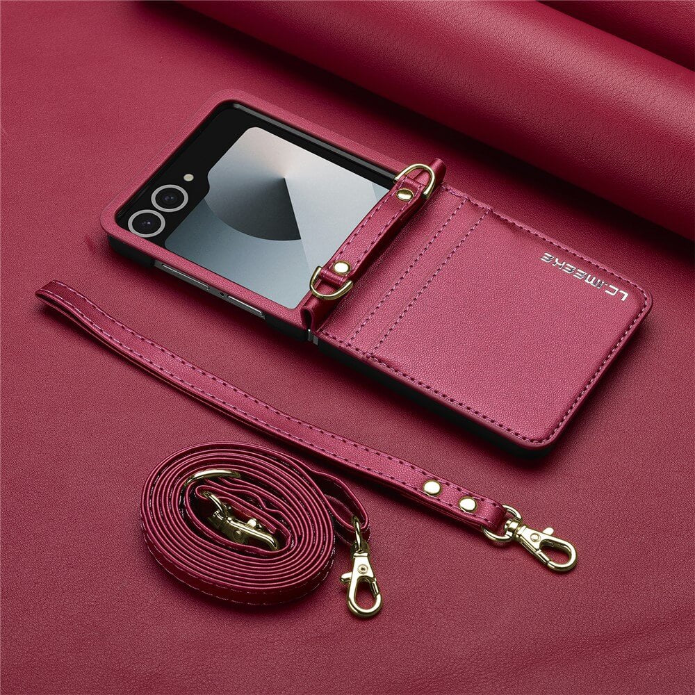 LC.IMEEKE L1 Series Leder Etui Hülle für Galaxy Z Flip7 mit Riemen und goldenen Verschlüssen auf passendem burgunderrotem Leder - ein elegantes Accessoire von LC.IMEEKE.