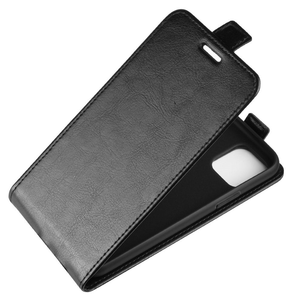 iPhone 11 - Klassisches Leder Flip Case vertikal schwarz